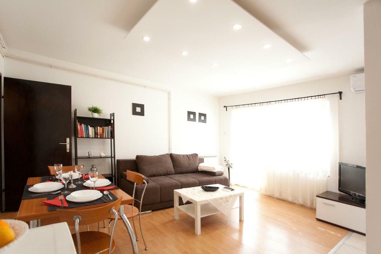 Sara Apartment